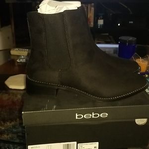 Bebe bootoes